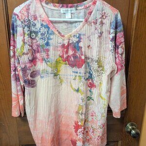 Women's 3/4 sleeve top -- size Large